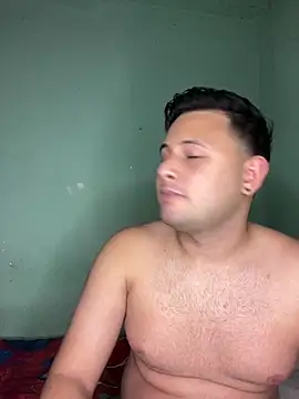 Mr brian03 online show from 11-23-25, 03:39