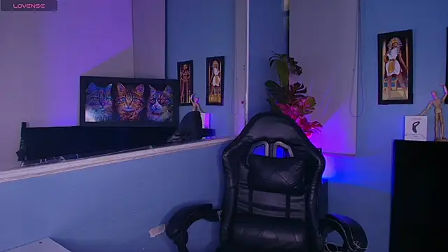 LucasCarterr  online show from 11-04-25, 04:00