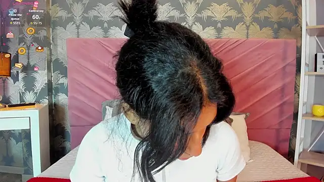 Karin Ks online show from 04-18-26, 03:21