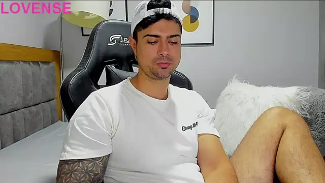 Dante Storm online show from 10-16-25, 05:41