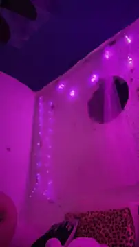 LoganPeny online show from 04-17-26, 09:34