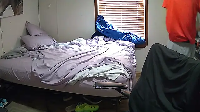 Muffdiver718 online show from 03-14-25, 05:24