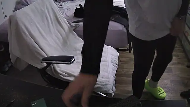 Muffdiver718 online show from 03-18-25, 11:19