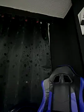 Tracy KS online show from 11-27-25, 03:08