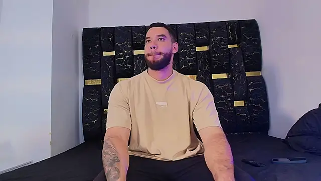 chris blake   online show from 11-18-25, 06:23