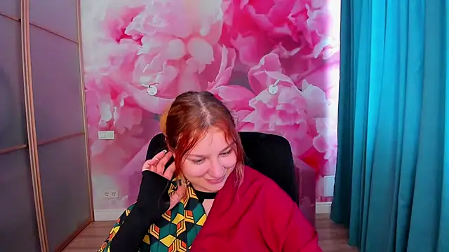 Snapshot of AngelinaLow chatting on 05-09-26, 11:26 AngelinaLow online show from 05-09-26, 11:26