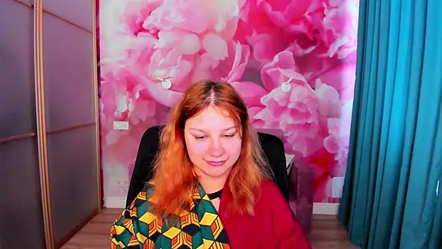 Snapshot of AngelinaLow chatting on 05-12-26, 11:29 AngelinaLow online show from 05-12-26, 11:29