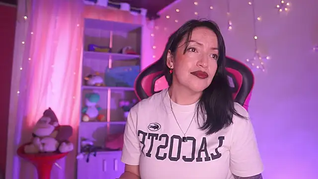 Madison Mayer online show from 04-21-26, 12:44