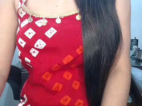 Snapshot of TheMostBeautifullGirl- chatting on 07-05-26, 05:53 TheMostBeautifullGirl- online show from 07-05-26, 05:53