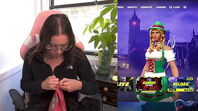 SpaceCowWhore online show from 10-10-25, 04:39