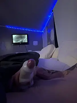 Stillhard8925 online show from 01-18-26, 09:02