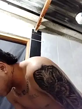 juan montoyasex online show from 10-19-25, 04:35