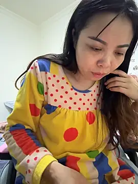 aa520uv online show from 11-18-25, 01:44