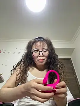 aa520uv online show from 03-20-26, 04:39