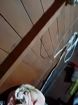 Snapshot of indio9233 chatting on 09-29-25, 03:22 indio9233 online show from 09-29-25, 03:22