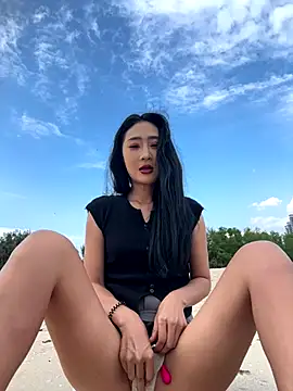 linger-23 online show from 11-02-25, 07:55