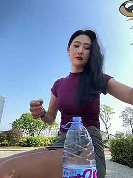 linger-23 online show from 11-09-25, 06:23