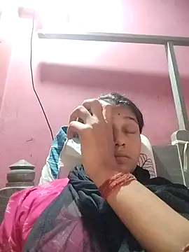 Ayeshaji online show from 11-19-25, 05:40