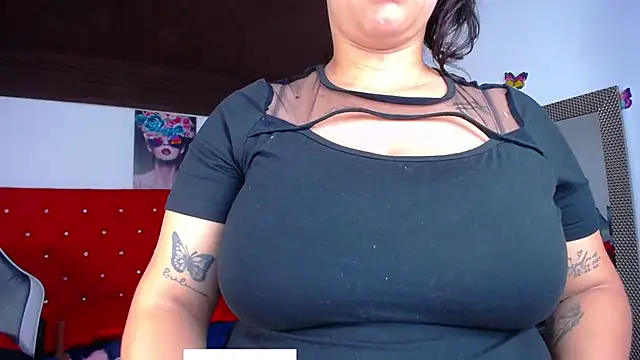 kriss sweetboobs10 online show from 11-14-25, 12:26