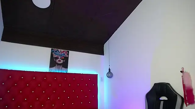 kriss sweetboobs10 online show from 05-12-26, 12:57
