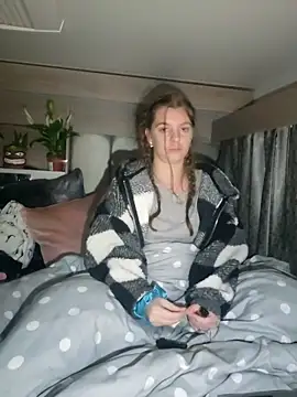 Amesthyst destiny online show from 11-21-25, 02:21