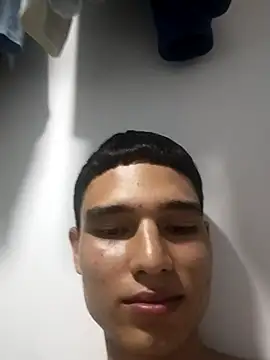 Snapshot of Saul_yei chatting on 03-16-25, 04:41 Saul yei online show from 03-16-25, 04:41