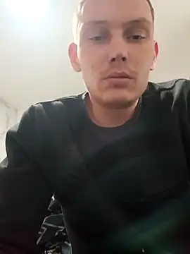 Snapshot of LargeElectrolyte7 chatting on 03-13-25, 01:21 LargeElectrolyte7 online show from 03-13-25, 01:21