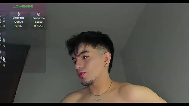 cmzo  online show from 12-05-25, 02:20