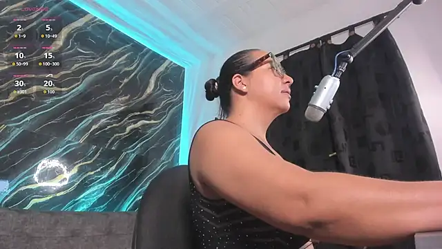 Kattysoto online show from 06-24-26, 01:48