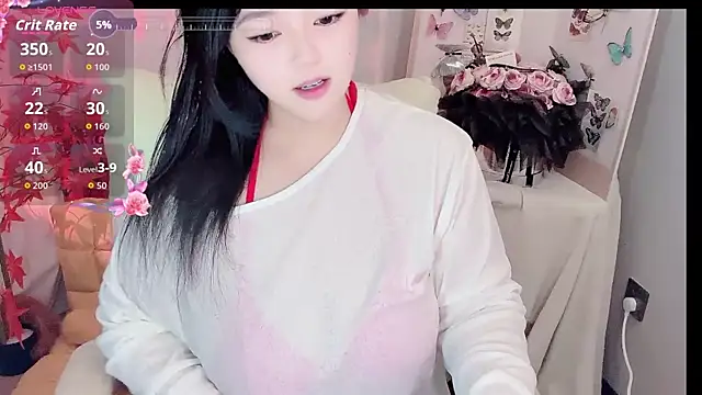 Snapshot of YOKO-09 chatting on 10-12-25, 11:26 YOKO-09 online show from 10-12-25, 11:26