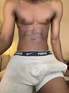 Renoirmonter online show from 03-19-26, 05:17