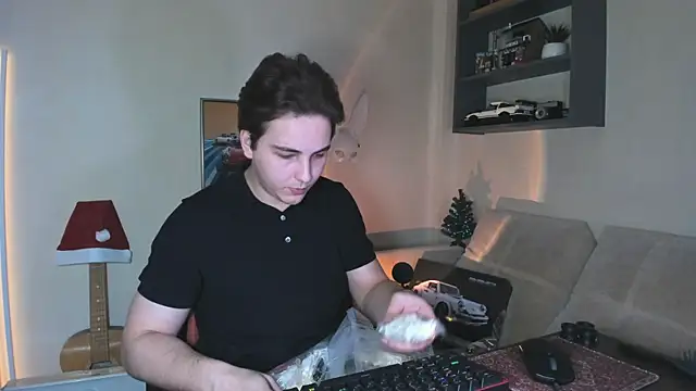 Eric ether online show from 12-20-25, 03:52