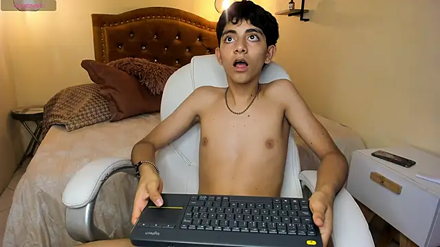 Matty Sparkk online show from 03-21-25, 04:29