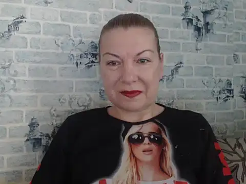 Lillia Ray online show from 01-13-26, 09:47