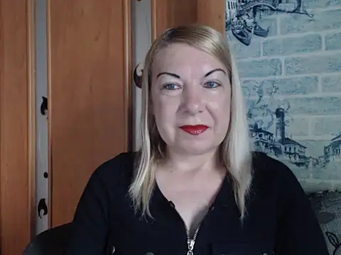 Lillia Ray online show from 05-18-26, 07:47