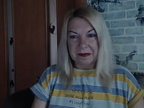 Lillia Ray online show from 06-12-26, 05:17