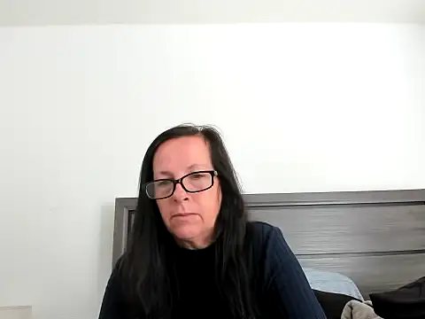 Snapshot of peachgoddess chatting on 10-02-25, 03:30 peachgoddess online show from 10-02-25, 03:30