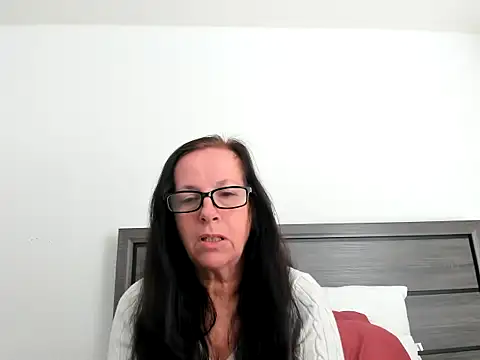 Snapshot of peachgoddess chatting on 11-23-25, 03:01 peachgoddess online show from 11-23-25, 03:01