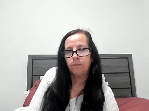 Snapshot of peachgoddess chatting on 11-24-25, 12:05 peachgoddess online show from 11-24-25, 12:05