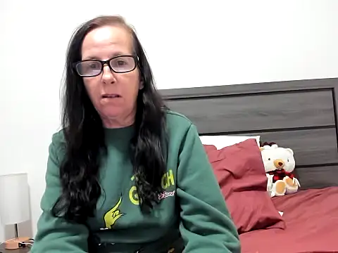 Snapshot of peachgoddess chatting on 12-04-25, 02:54 peachgoddess online show from 12-04-25, 02:54