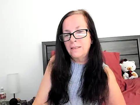 Snapshot of peachgoddess chatting on 12-15-25, 01:26 peachgoddess online show from 12-15-25, 01:26