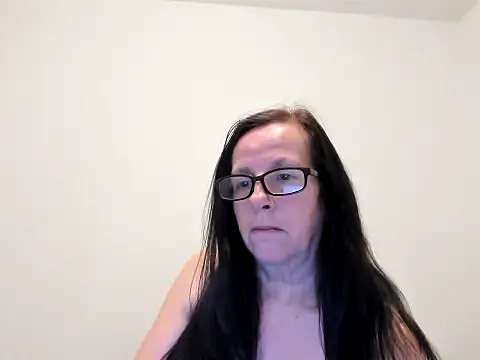 Snapshot of peachgoddess chatting on 01-11-26, 03:44 peachgoddess online show from 01-11-26, 03:44