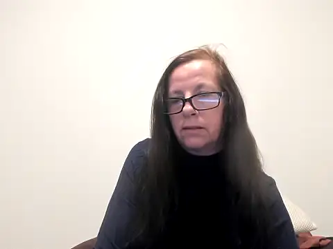 Snapshot of peachgoddess chatting on 02-04-26, 12:11 peachgoddess online show from 02-04-26, 12:11