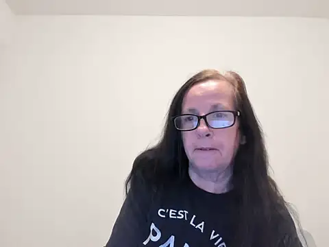 Snapshot of peachgoddess chatting on 02-08-26, 04:16 peachgoddess online show from 02-08-26, 04:16