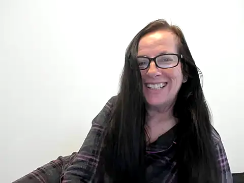 Snapshot of peachgoddess chatting on 03-03-26, 01:28 peachgoddess online show from 03-03-26, 01:28