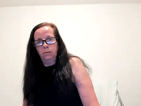 Snapshot of peachgoddess chatting on 03-15-26, 05:24 peachgoddess online show from 03-15-26, 05:24