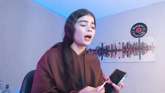 Snapshot of sweet_c4ndy chatting on 03-19-25, 08:43 sweet c4ndy online show from 03-19-25, 08:43