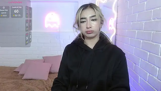 Malory tay1 online show from 10-26-25, 11:38