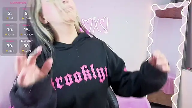 Malory tay1 online show from 12-03-25, 07:23