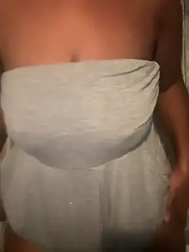 Snapshot of urgeminibrat chatting on 11-09-25, 06:01 urgeminibrat online show from 11-09-25, 06:01